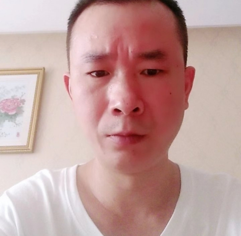 自由飞翔的第二张照片--成都蓝颜知己交友网