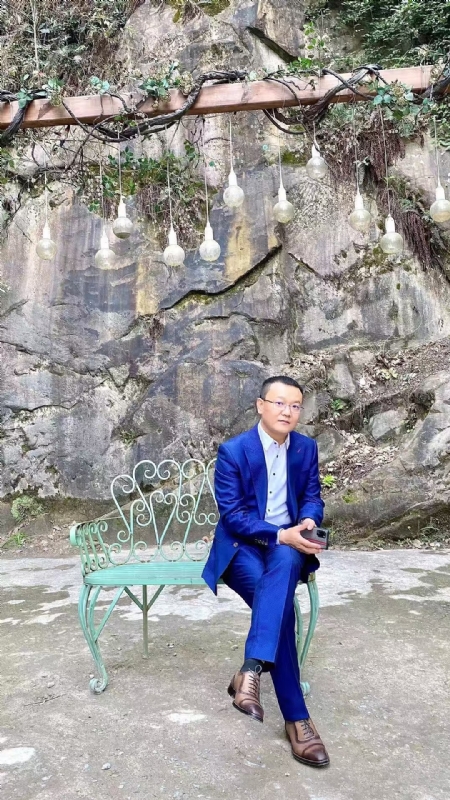 dikson的第一张照片--成都蓝颜知己交友网