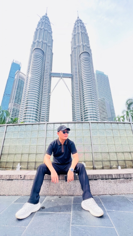 dikson的第八张照片--成都蓝颜知己交友网