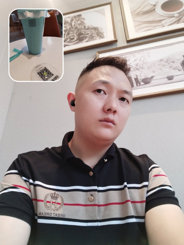 知心大哥哥的第二张照片--成都蓝颜知己交友网